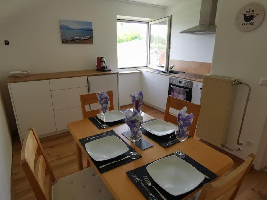 Wohnung Mit Ausblick Im Allgaeu Mit 2 Schlafzimmern Marktoberdorf Εξωτερικό φωτογραφία